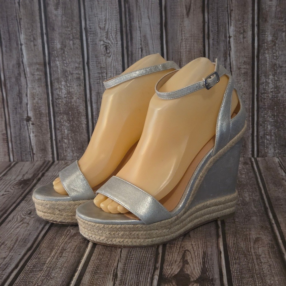 Sz 8 Badgley Mischka Bermuda Silver Leather Espadrille Wedge Sandals VGUC